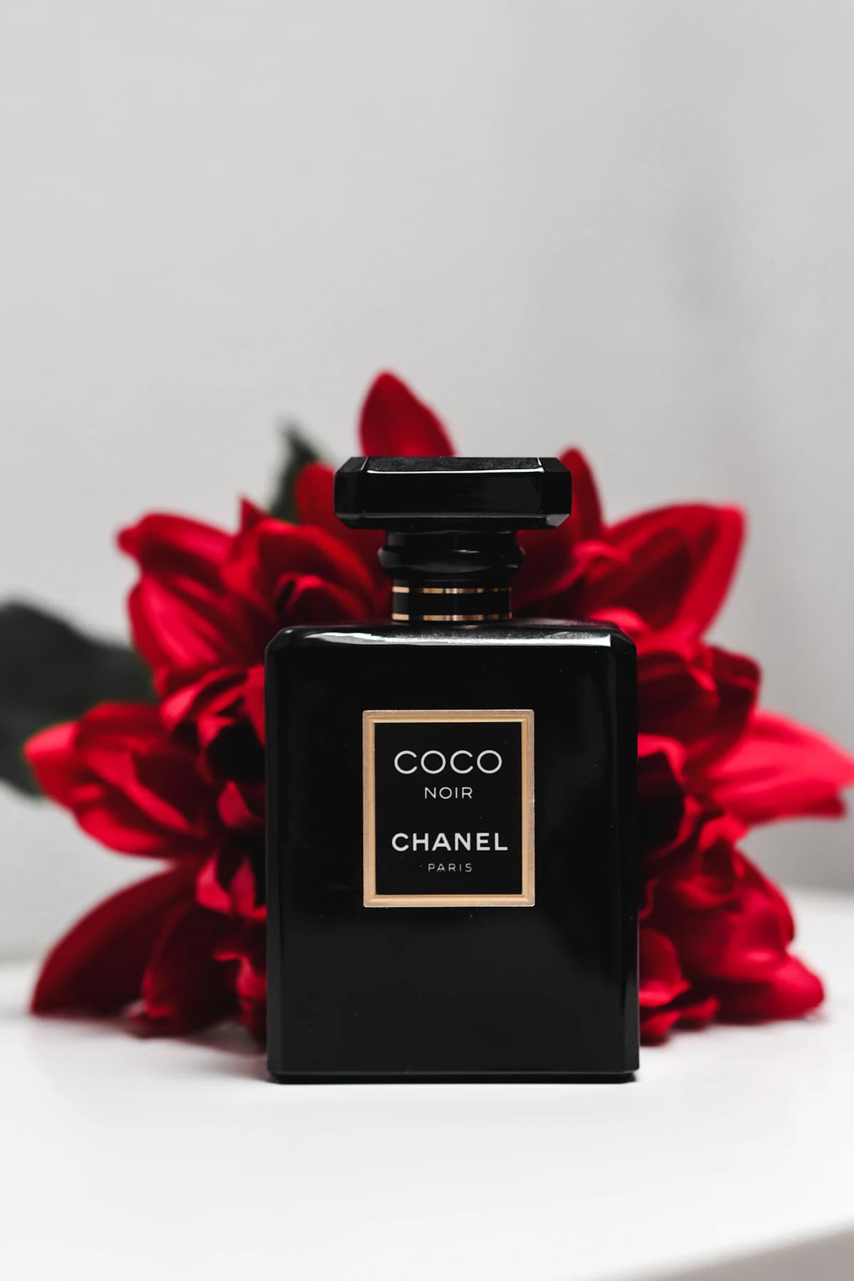 Fragrance editorial for JIS Beauty & Fashion